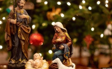 Vjernici proslavljaju Božić po gregorijanskom kalendaru: Evo šta običaj nalaže