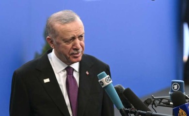 Erdogan poručio Kurdima u Siriji: Položite oružje ili ćete biti sahranjeni s njim