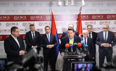 Vladajuća koalicija: Razbićemo ih u paramparčad