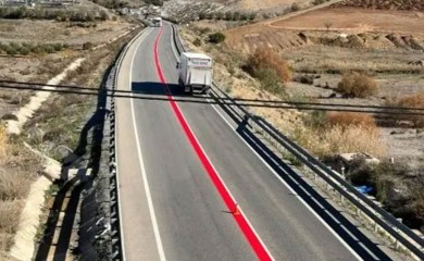 Puna crvena linija stigla na evropske puteve, šta to znači za vozače