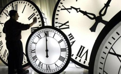 Počelo ljetno računanje vremena, provjerite satove