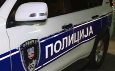 Uhapšen maloljetnik koji je izbo dvojicu mladića