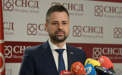 Amidžić: Opozicija neka se odrekne 30 odsto PDV-a i akciza i pomogne građanima