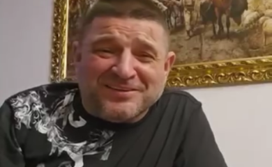 Baja Mali Knindža čestitao 70. rođendan Milanu Selaku (VIDEO)