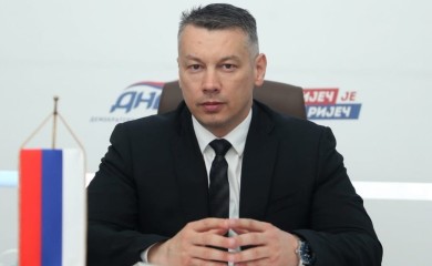 NEŠIĆ: Ukinute zabrane ulaska u BiH profesoru Koviću i advokatu Petronijeviću