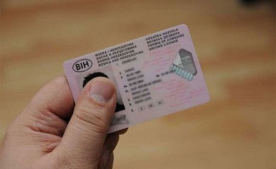Priveden zbog lažne vozačke dozvole