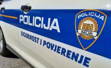 Predstavljali se kao policajci pa oduzimali novac i nakit