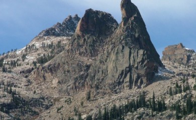 Pala u 60 metara duboku provaliju i preživjela