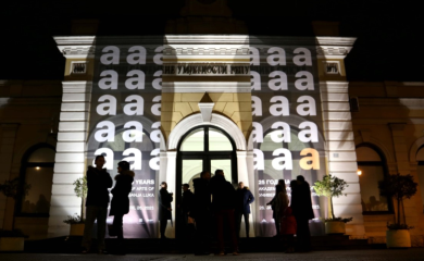 Proslava važnog jubileja: Otvorena izložba „25 godina Akademije umjetnosti Univerziteta u Banjaluci”