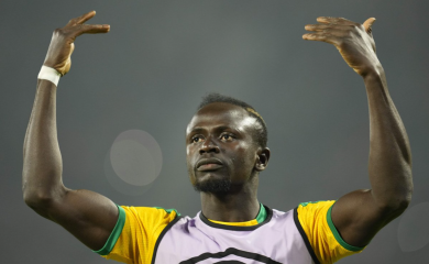 Fudbaler koji gradi bolnice i donira milione