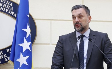 Ima li većine za smjenu Konakovića?