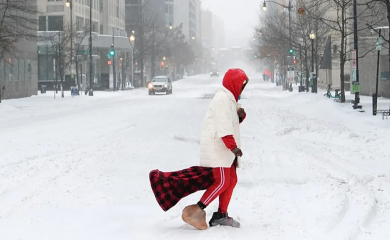 Raste broj žrtava: najmanje 30 mrtvih dok zimska oluja paralizuje veći dio SAD