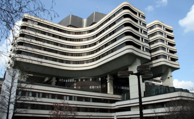 Tinejdžerka udarila medicinsku sestru na VMA