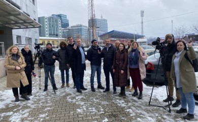 Podrška za Moraču: Novinari pred banjalučkim Okružnim javnim tužilaštvom