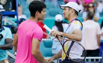 Alkaraz prejak za Lajovića