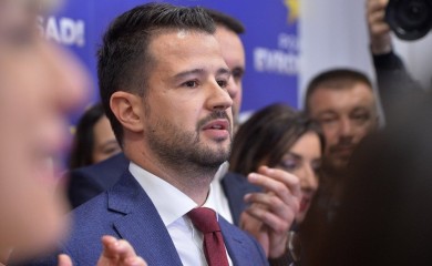 Šta se dešava u Crnoj Gori: Milatović već u problemu