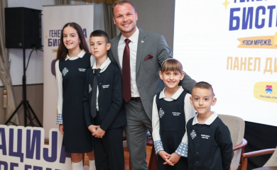 Mogu li uniforme izbrisati razlike među djecom u školama?