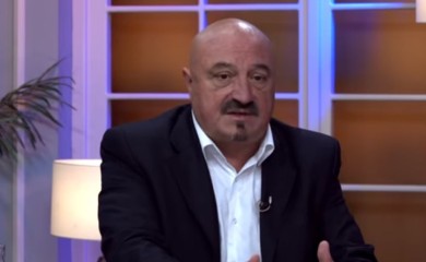 Advokat Petronijević: Dolazim uskoro u posjetu prijateljima u RS i FBiH