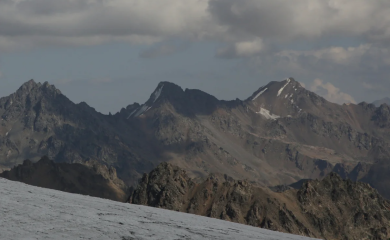 Tijela troje stradalih planinara spremna za spuštanje s Elbrusa, preživjeli tvrdi da je presudila pogrešna vremenska prognoza