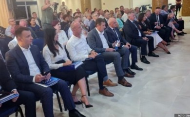 Sindikat predložio novi dokument! Mišićeva: Platu obračunavati u odnosu na stručnu spremu