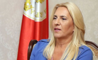 CVIJANOVIĆ: "Šarović priča ludosti nadajući se da će tako oprati svoju podaničku političku biografiju"