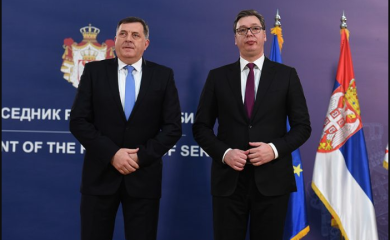 Vučić čestitao Dodiku pobjedu