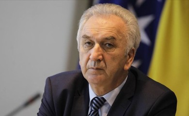 Šarović se žali na izbornu krađu, a izgubio sa preko 100.000 glasova