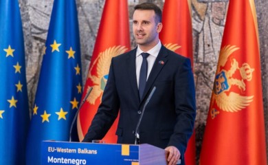 Spajić o srpskom jeziku i dvojnom državljanstvu: Popis pokazao da je sazrelo društvo u Crnoj Gori