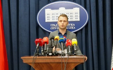 Stanivuković upozorio SNSD: Dogovor ili protesti i barikade
