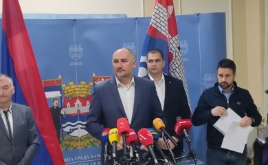 Odobornici SNSD odgovorili Stanivukoviću: Naši amandmani neće dovesti do blokade grada