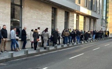 Surova realnost: Građani BiH u redu čekaju na dozvole za rad u Njemačkoj