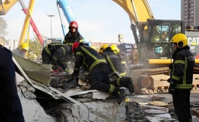 Izvještaj vještaka: Kobne 23 tone srušile nadstrešnicu u Novom Sadu