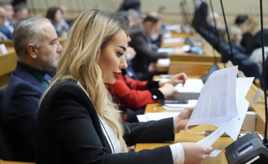 Nikolina Šljivić diplomirala nedjeljom: Nakon što je objavila diplomu, svi su primijetili nelogičnosti