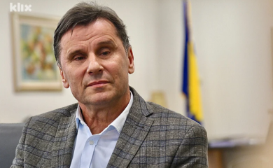 Novalić bi mogao na prijevremenu slobodu u martu: Šta stoji na putu njegovoj kandidaturi za Opšte izbore?