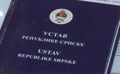 Na današnji dan donesen prvi Ustav Republike Srpske