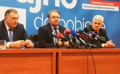 Dodik o sastanku u Mostaru: Pomjeramo stvari u dobrom pravcu, nezadovoljan samo turista Šmit