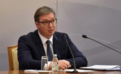 Mediji: Vučić hitno primljen u bolnicu
