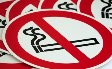 U FBiH zabranjeno pušenje u zatvorenom javnom prostoru i u automobilima sa maloljetnicima