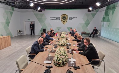 Dodik sa Šojguom: Srpska se bori protiv kolonijalnog jarma (VIDEO)