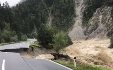 Dramatično u Austriji, oglasile se sirene: Građani da ostanu u kućama