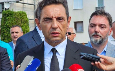 Vulin na Palama o “jedinstvu Srba iz svih država”, Konakoviću i zabrani ulaska u Srbiju: Na listi su brojni kriminalci iz Sarajeva koji su ugledni i opasni