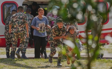Broj žrtava u Nepalu porastao na 543, više od 1.500 nestalih