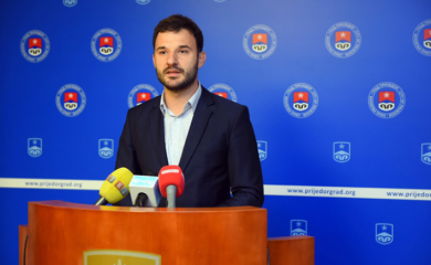 PRIJEDOR: Od danas do kraja godine 63.000 KM subvencija prevoznicima javnog prevoza