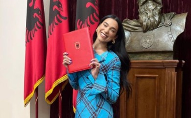 Dua Lipa dobila albansko državljanstvo