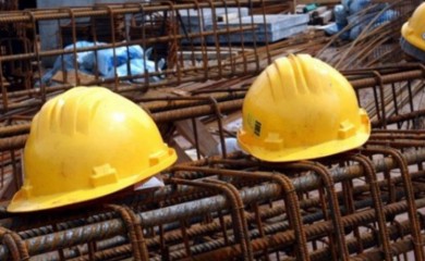 Nesreća na gradilištu u Banjaluci: Radnika usmrtila mašina “Damper”