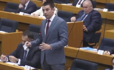 ŠULIĆ: U kontinutetu raditi na povećanju plata u javnom i realnom sektoru