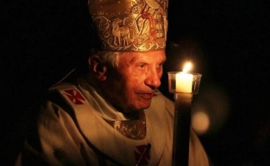 Zdravstveno stanje penzionisanog pape Benedikta XVI se pogoršava