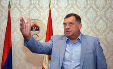 Dodik protiv uvođenja LGBT vrijednosti: To se neće desiti dok ja sjedim ovdje