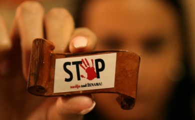 Godina FEMICIDA: U BiH tokom 2024. ubijeno 14 žena, najčešće bile žrtve dugogodišnjeg porodičnog ili partnerskog nasilja