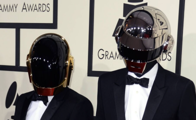Bivši član grupe Daft Punk najavio solo album i pokazao svoje lice